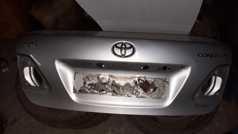 2009 Toyota Corolla Bagaj Kapağı Çıkma