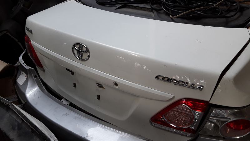 2012 Toyota Corolla Bagaj Kapağı Beyaz Hatasız
