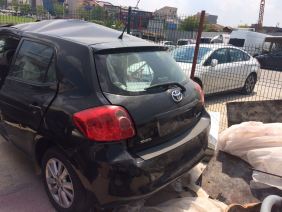 Toyota Auris Sol Stop Orjinal Çıkma